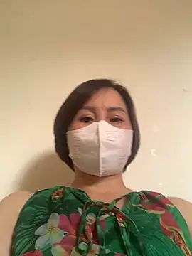 Snapshot of Hello_Linchii chatting on 15, 9, 2025 Hello Linchii online show from 15, 9, 2025