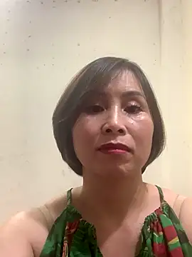 Snapshot of Hello_Linchii chatting on 15, 9, 2025 Hello Linchii online show from 15, 9, 2025