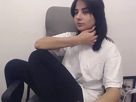 Hot Bruny online show from 3, 10, 2025