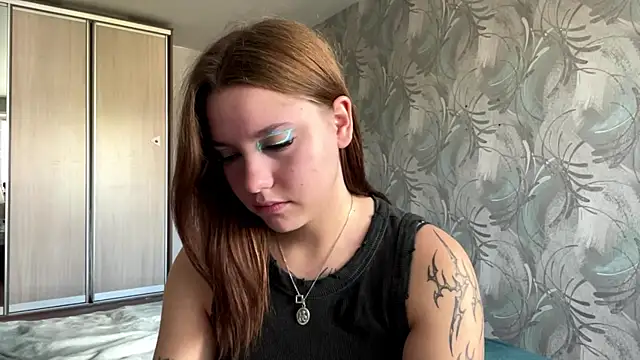 LeonorLovLu online show from 12, 9, 2025