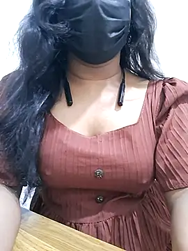 BeautyGirl sara online show from 4, 10, 2025