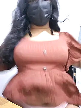 BeautyGirl sara online show from 10, 10, 2025