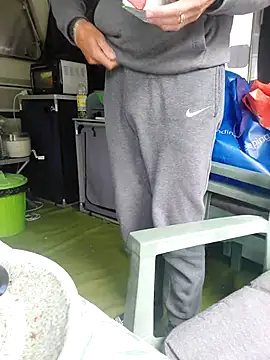 Snapshot of slaveman4you chatting on 17, 9, 2025 slaveman4you online show from 17, 9, 2025