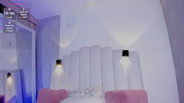 Snapshot of danna_ross25 chatting on 21, 11, 2025 danna ross25 online show from 21, 11, 2025