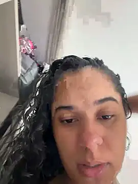 Snapshot of danna_ross25 chatting on 2, 4, 2026 danna ross25 online show from 2, 4, 2026