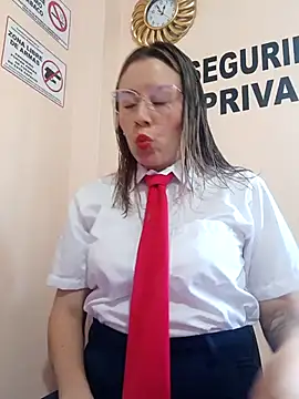 Hannah-colx online show from 15, 12, 2025