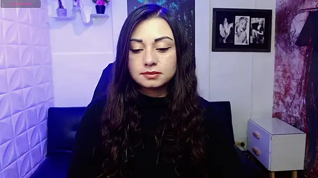 Eva Roussell online show from 7, 11, 2025