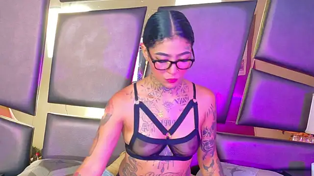 EmilieLake online show from 15, 11, 2025