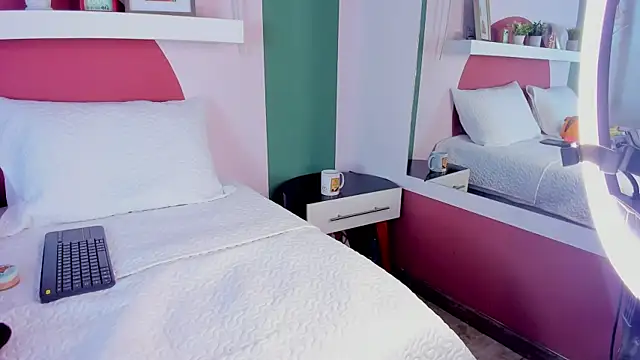 ValeryBoobs1 online show from 3, 10, 2025