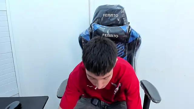 LittleDanny  online show from 13, 1, 2026