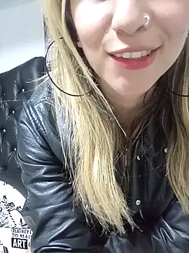 Snapshot of Licethf00x chatting on 26, 9, 2025 Licethf00x online show from 26, 9, 2025