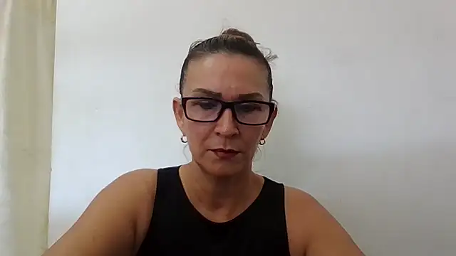 Snapshot of MiaVega chatting on 11, 2, 2026 MiaVega online show from 11, 2, 2026