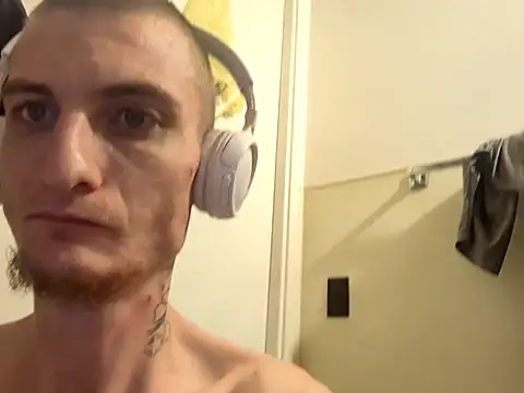 jizzyglizzy92 online show from 16, 3, 2026