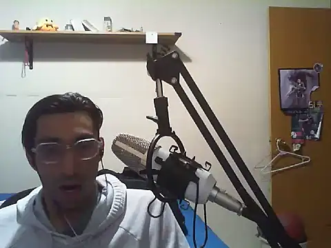 Snapshot of M1GU31923 chatting on 9, 11, 2025 M1GU31923 online show from 9, 11, 2025