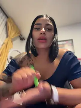 Snapshot of AlannaEvons chatting on 21, 4, 2026 AlannaEvons online show from 21, 4, 2026