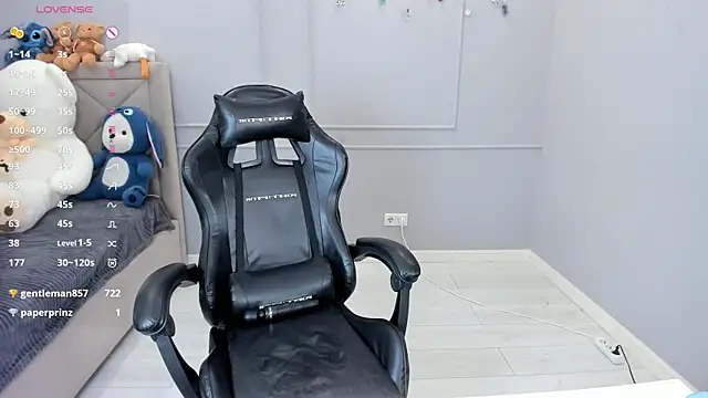 Yunleah online show from 6, 4, 2026