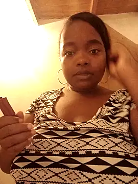 Snapshot of isabella_brown1 chatting on 19, 12, 2025 isabella brown1 online show from 19, 12, 2025