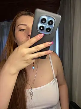 CoraVibes online show from 16, 3, 2026