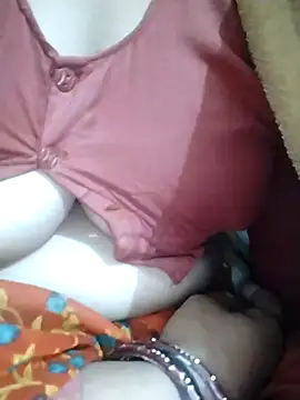 Snapshot of Nehaja33e chatting on 26, 11, 2025 Nehaja33e online show from 26, 11, 2025