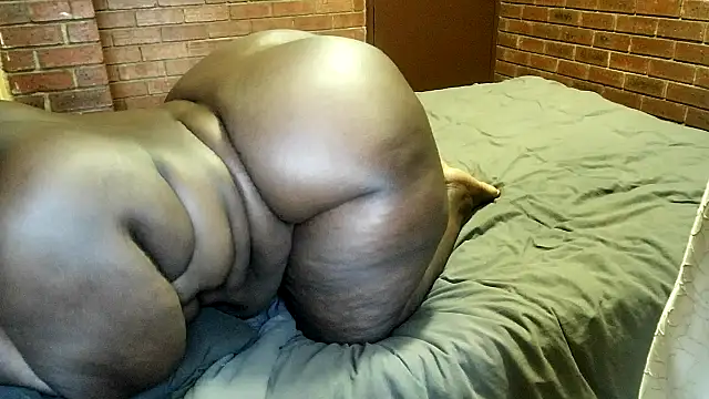 ASSQUEEN37Xx online show from 30, 10, 2025