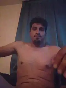 Snapshot of Arce92 chatting on 4, 7, 2026 Arce92 online show from 4, 7, 2026