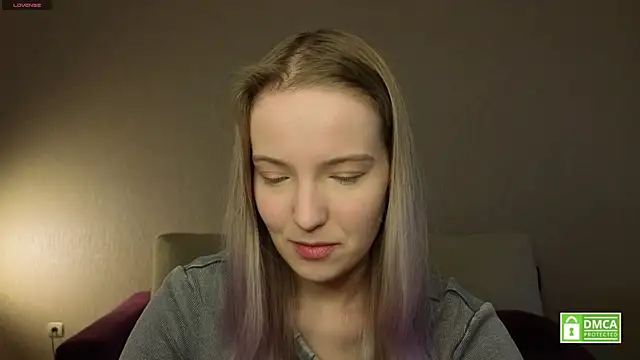 Snapshot of HongTomczak chatting on 3, 4, 2026 HongTomczak online show from 3, 4, 2026