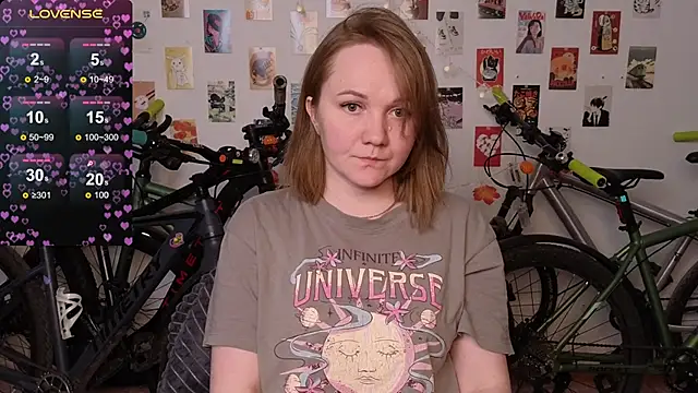 BellaMurrr online show from 6, 11, 2025