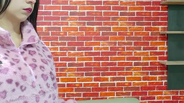 Sophi Thaylorr online show from 9, 9, 2025