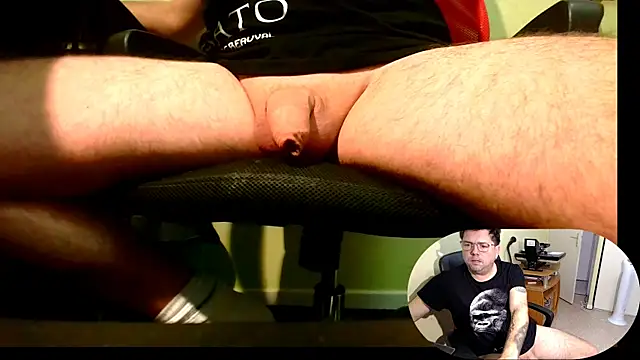 blueandwhite1 online show from 15, 11, 2025