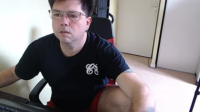 blueandwhite1 online show from 1, 2, 2026