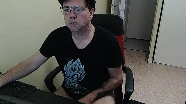 blueandwhite1 online show from 4, 3, 2026