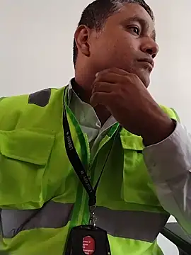 danigarci2307 online show from 22, 12, 2025