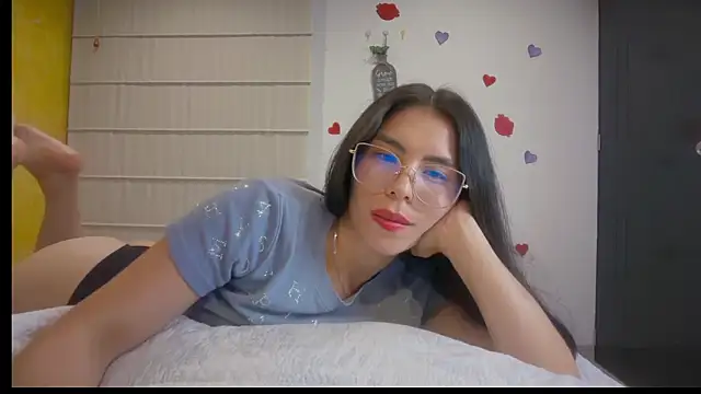 Snapshot of sasha_jonne chatting on 2, 3, 2026 sasha jonne online show from 2, 3, 2026