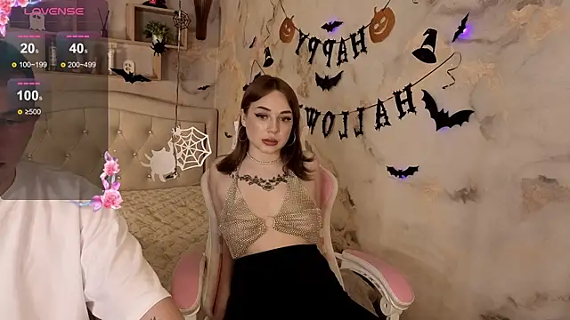 Crystal-Nuts online show from 21, 10, 2025