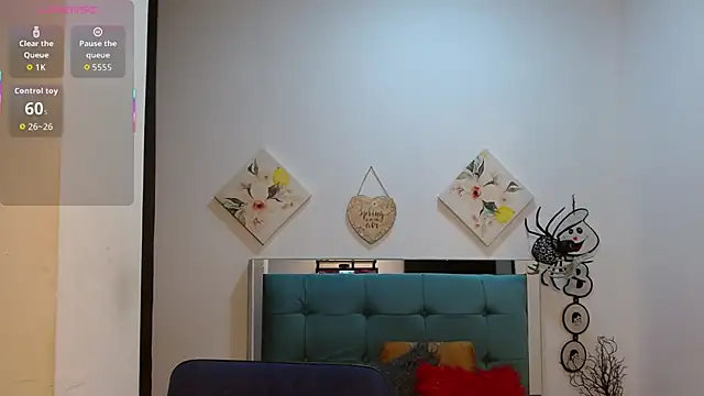 Sara f W online show from 26, 10, 2025