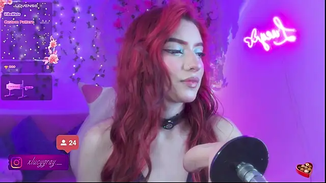 Snapshot of LucyGray chatting on 18, 7, 2026 LucyGray online show from 18, 7, 2026