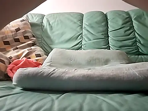 Snapshot of DAVIDLECOCHON5767 chatting on 6, 2, 2026 DAVIDLECOCHON5767 online show from 6, 2, 2026