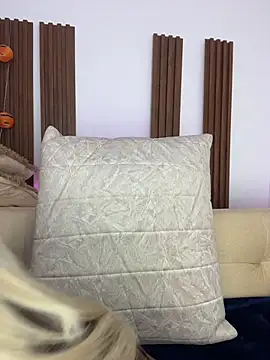 Snapshot of Mya_lorenz chatting on 1, 11, 2025 Mya lorenz online show from 1, 11, 2025