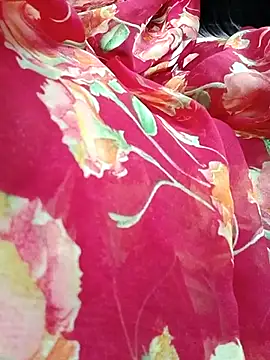 Snapshot of Hot_pooja55 chatting on 5, 10, 2025 Hot pooja55 online show from 5, 10, 2025