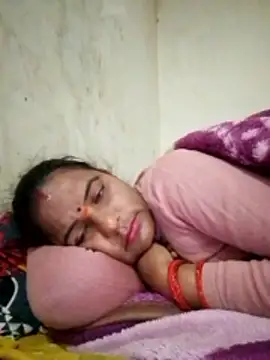 Suhani hot12 online show from 28, 10, 2025