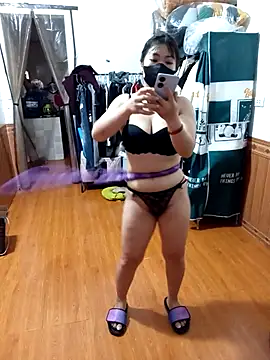 Helena-a online show from 10, 4, 2026