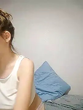 Snapshot of rinabluu chatting on 23, 9, 2025 rinabluu online show from 23, 9, 2025