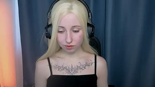 Snapshot of YukiMisa chatting on 7, 2, 2026 YukiMisa online show from 7, 2, 2026