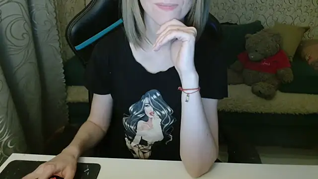 Ogonechekkk online show from 4, 10, 2025