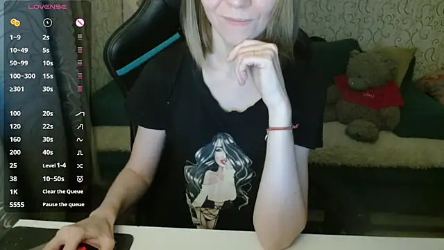 Ogonechekkk online show from 14, 10, 2025