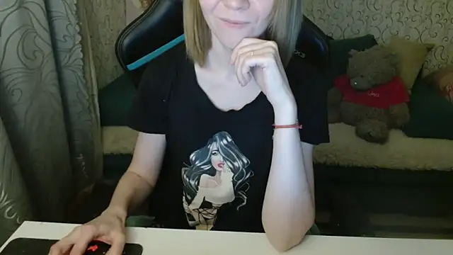 Ogonechekkk online show from 18, 10, 2025