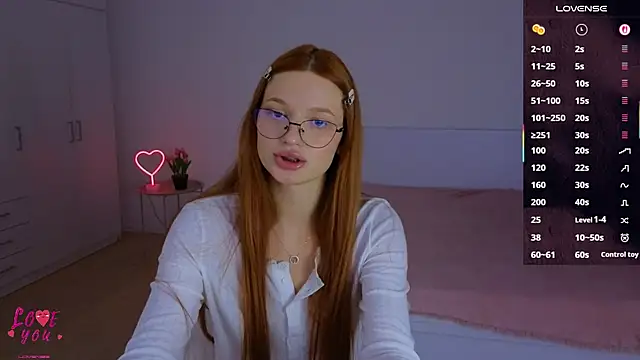Snapshot of CuteAriel7 chatting on 2, 10, 2025 CuteAriel7 online show from 2, 10, 2025