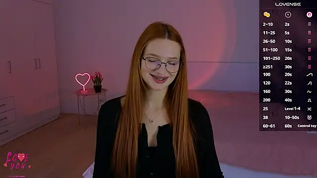 Snapshot of CuteAriel7 chatting on 9, 10, 2025 CuteAriel7 online show from 9, 10, 2025
