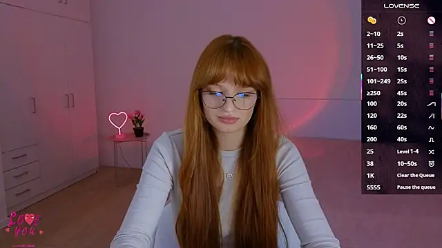 Snapshot of CuteAriel7 chatting on 18, 10, 2025 CuteAriel7 online show from 18, 10, 2025