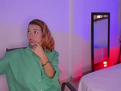 selene boyer online show from 2, 12, 2025